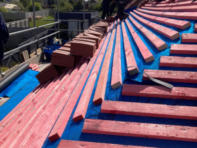 Forest Hall, Rosemary Clay Tile Re-Roof Project