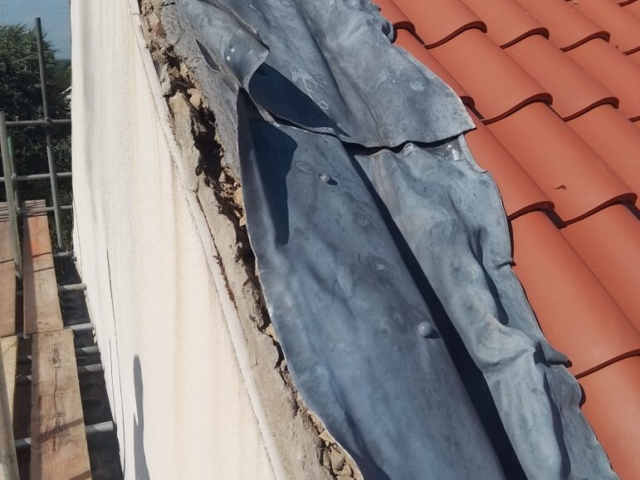 Hornby Roof Tiles Before